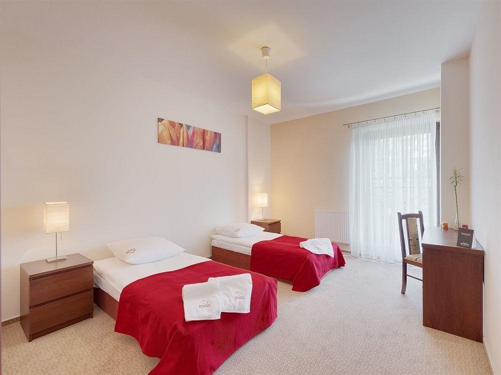 Apartamenty Aparts Лодзь Экстерьер фото