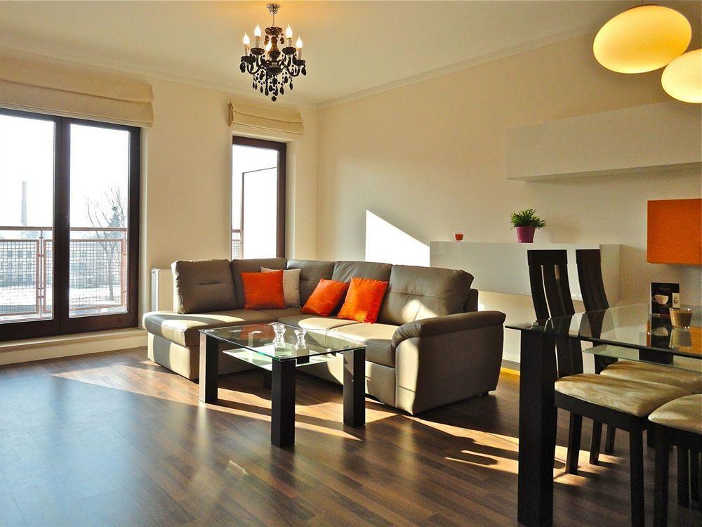Apartamenty Aparts Лодзь Экстерьер фото