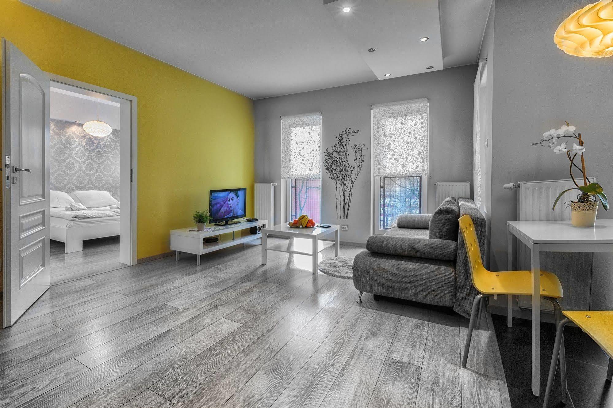 Apartamenty Aparts Лодзь Экстерьер фото