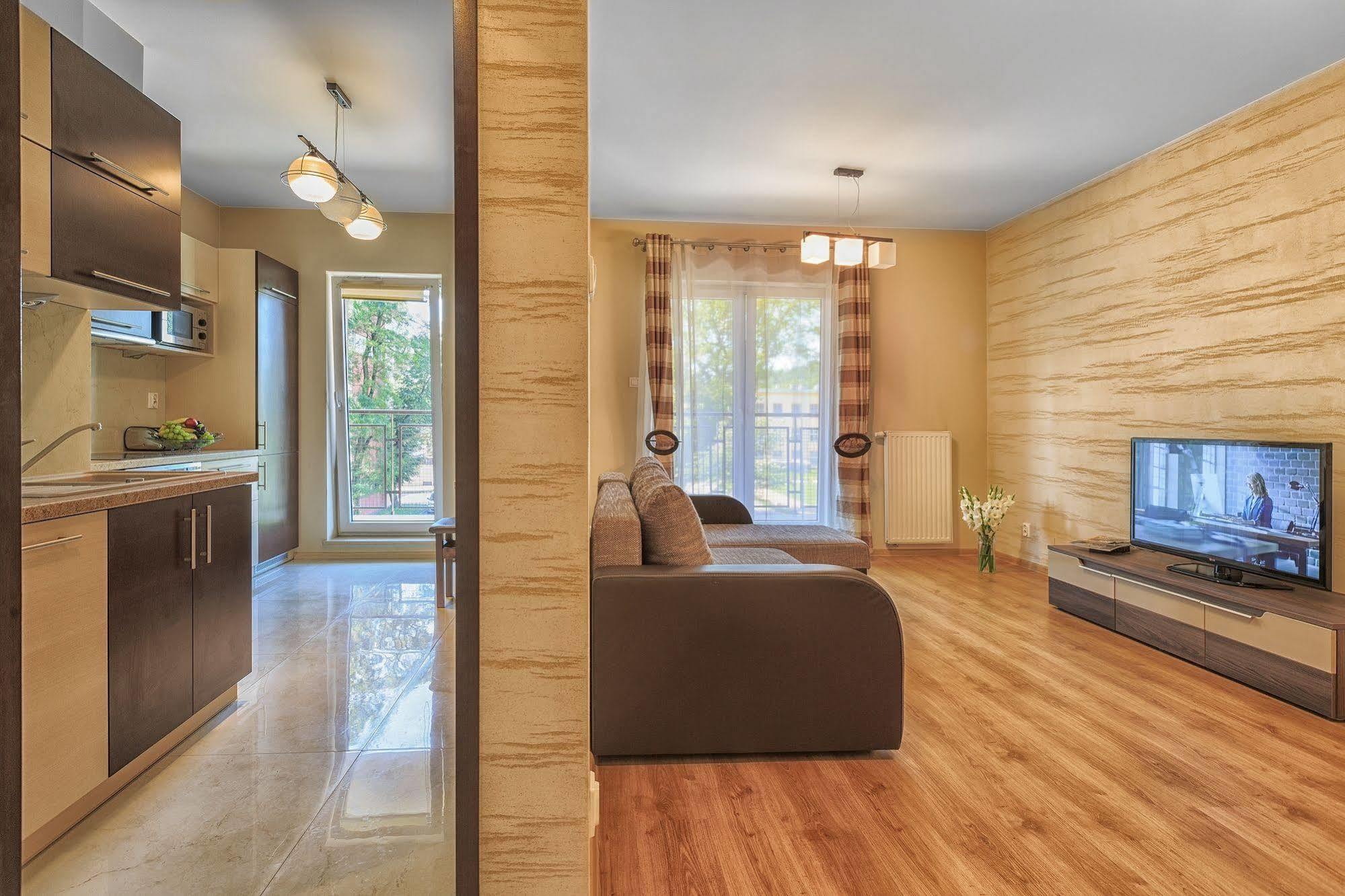 Apartamenty Aparts Лодзь Экстерьер фото